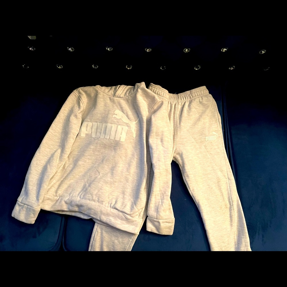Puma sweatsuit
